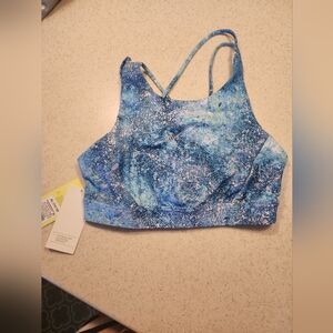 Jan - Blue Patterned Sports Bra